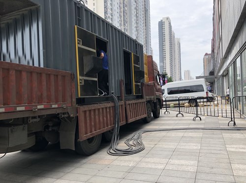南坤镇冷却液不足的情况下如何检查柴油发电机组？